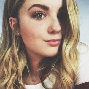 Meet your Posher, Caitlyn